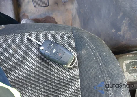 2019 Ford Transit Connect Xl z USA, uszkodzony, nr VIN NM0LS7E24K1405444